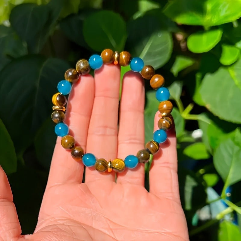 A Wealth-attracting Tiger's Eye Stone Bracelet - The Natural Beads Symbolize Wealth And Bring Abundance And Prosperity.